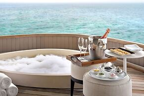 The St. Regis Maldives Vommuli Resort