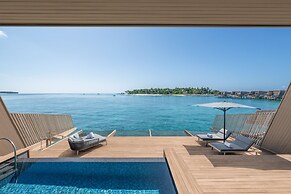The St. Regis Maldives Vommuli Resort