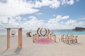 The St. Regis Maldives Vommuli Resort