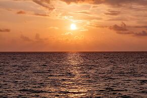 The St. Regis Maldives Vommuli Resort