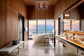 The St. Regis Maldives Vommuli Resort