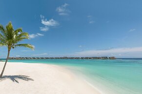 The St. Regis Maldives Vommuli Resort