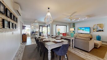 Bel Azur Beach Residence with LOV