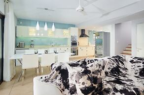 Bel Azur Beach Residence with LOV