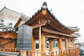 Laon Hanok Gguljam