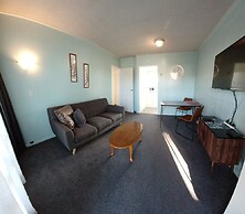 Parkview Motel