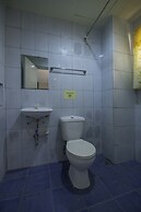 OYO 725 Richdel Resort Hotel