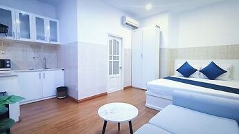 Queen Central Apartment Hotel