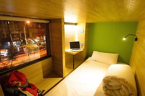 DONGMEN 3 Capsule Inn - Hostel