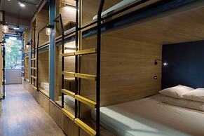 DONGMEN 3 Capsule Inn - Hostel