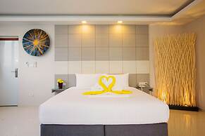 Sunset Beach Club Hotel & Spa