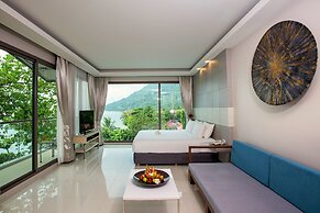 Sunset Beach Club Hotel & Spa