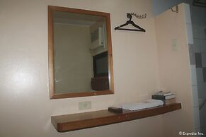 Park Bed and Breakfast Hotel Pasay