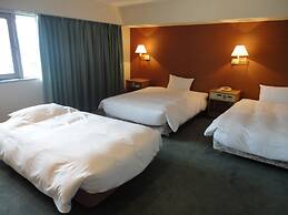 Green Rich Hotel Nishitetsu Ohashi Ekimae