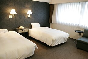 Green Rich Hotel Nishitetsu Ohashi Ekimae