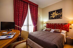 Paradise Hotel & Wellness