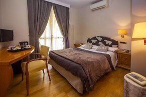 Paradise Hotel & Wellness