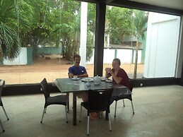 Saara Beach Hotel