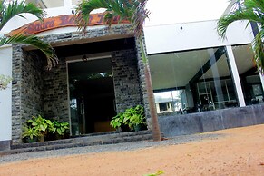 Saara Beach Hotel