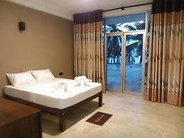 Saara Beach Hotel