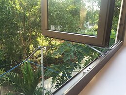 Tra Que Riverside Homestay