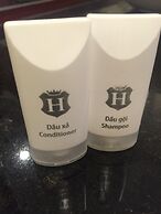 Tra Que Riverside Homestay