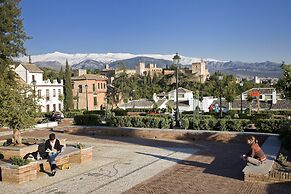 Carmen Vistas de la Alhambra