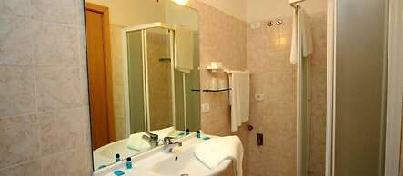 Polena Residence Hotel