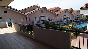 Polena Residence Hotel