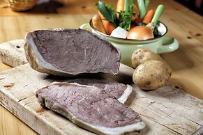 Der Tröpolacherhof Hotel & Restaurant