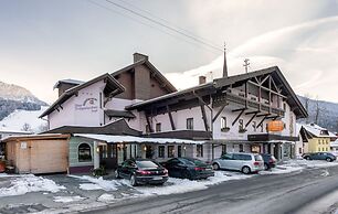 Der Tröpolacherhof Hotel & Restaurant
