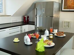 LakeStarnberg Apartments