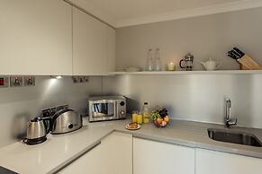 PREMIER SUITES Reading