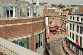 PREMIER SUITES Reading