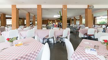 Grínberg's Village Hotel