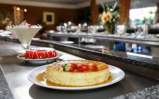 Grínberg's Village Hotel