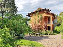 Grínberg's Village Hotel