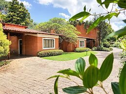 Grínberg's Village Hotel