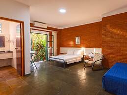 Grínberg's Village Hotel