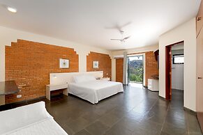 Grínberg's Village Hotel