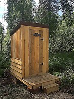 Talkeetna Cabins on Montana Creek