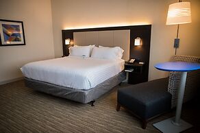 Holiday Inn Express & Suites Marietta by IHG