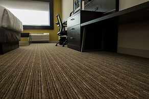 Holiday Inn Express & Suites Marietta by IHG