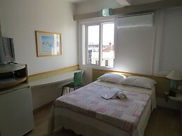 City Hotel