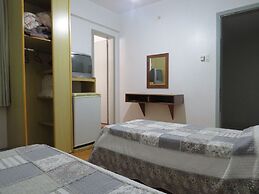City Hotel