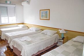 City Hotel