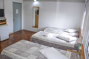 City Hotel