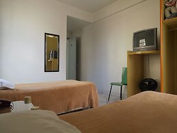 City Hotel