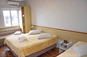 City Hotel