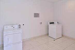 Regency Inn and Suites